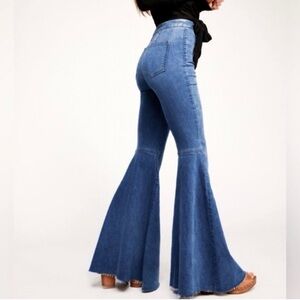 Free People Float On “Jericho Blue” Flare Wide Leg Jeans - NWT